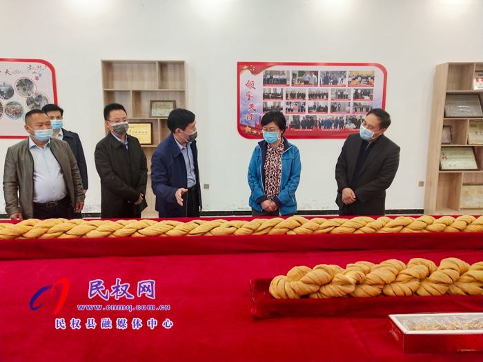 市委副書(shū)記陳向平到我縣調(diào)研脫貧攻堅(jiān)和農(nóng)業(yè)產(chǎn)業(yè)發(fā)展工作 市委副書(shū)記陳向平到我縣調(diào)研脫貧攻堅(jiān)和農(nóng)業(yè)產(chǎn)業(yè)發(fā)展工作