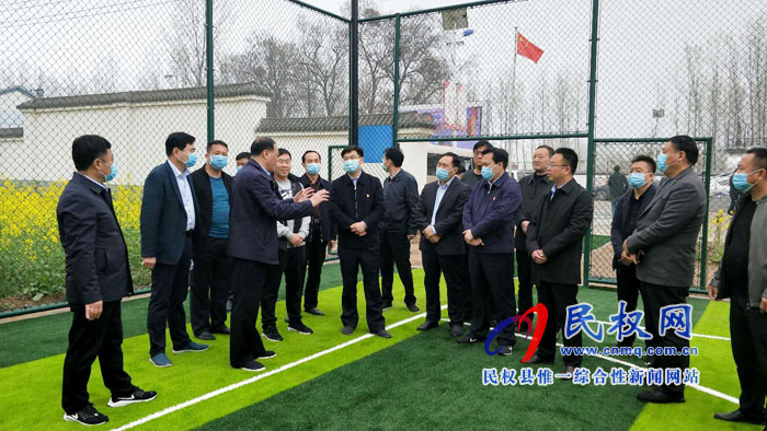 縣委副書記、縣長張團(tuán)結(jié)到我縣部分鄉(xiāng)鎮(zhèn)調(diào)研