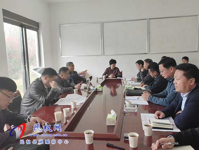 縣人大常委會(huì)主任周燕主持召開(kāi)迎賓大道南段工程建設(shè)推進(jìn)會(huì) 縣人大常委會(huì)主任周燕主持召開(kāi)迎賓大道南段工程建設(shè)推進(jìn)會(huì)