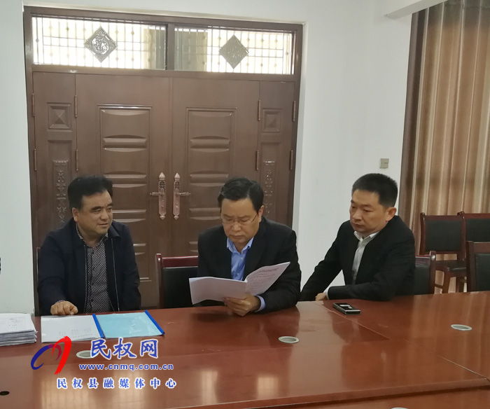 市人大常委會(huì)副主任、縣委書記姬脈常調(diào)研督導(dǎo)脫貧攻堅(jiān)工作