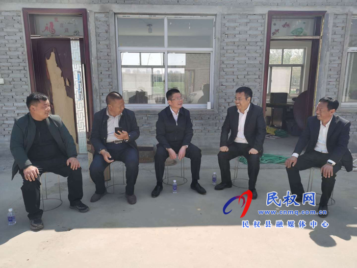 縣人大常委會(huì)副主任李勇到王莊寨鎮(zhèn)開展“三·五”基層工作日活動(dòng) 縣人大常委會(huì)副主任李勇到王莊寨鎮(zhèn)開展“三·五”基層工作日活動(dòng)