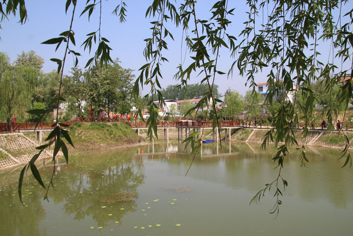 民權縣花園鄉(xiāng)趙洪坡鄉(xiāng)村游成為“五一出游”新主流 民權縣花園鄉(xiāng)趙洪坡鄉(xiāng)村游成為“五一出游”新主流