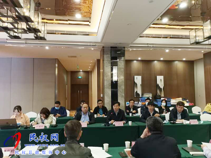 縣委副書記、縣長張團結(jié)在鄭州出席全省全域土地綜合整治試點項目評審會