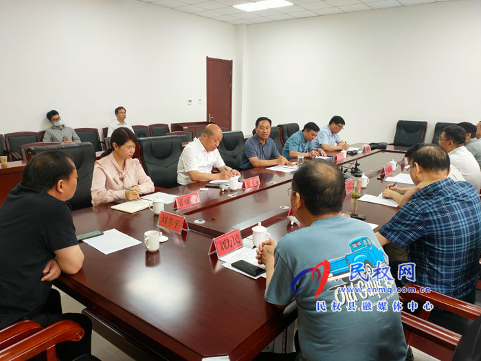 民權(quán)縣博士代表座談會召開 民權(quán)縣博士代表座談會召開