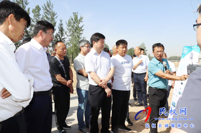 商丘市高標準農(nóng)田建設(shè)觀摩會暨2020年高效節(jié)水灌溉示范區(qū)創(chuàng)建工作培訓會在我縣舉行 商丘市高標準農(nóng)田建設(shè)觀摩會暨2020年高效節(jié)水灌溉示范區(qū)創(chuàng)建工作培訓會在我縣舉行