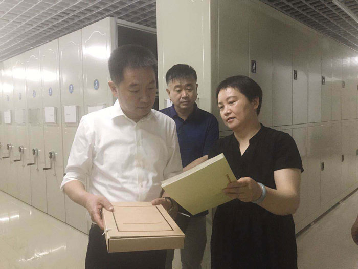 國(guó)際檔案日：縣委常委、縣委辦公室主任孟亞松出席縣檔案館開放日活動(dòng)