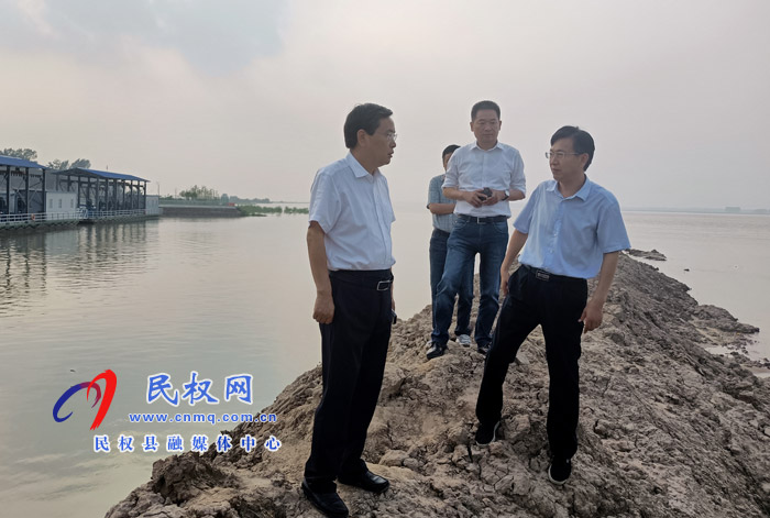 市人大常委會副主任、縣委書記姬脈常調(diào)研指導(dǎo)我縣河長制工作