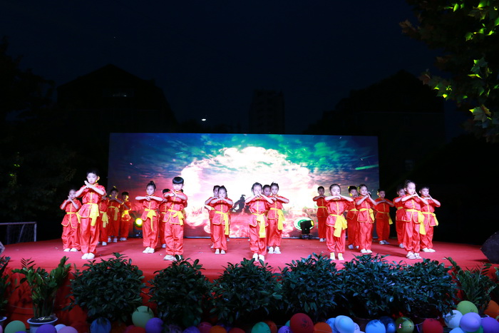 滿滿的儀式感！民權(quán)東區(qū)實(shí)驗(yàn)幼兒園迎來(lái)畢業(yè)季