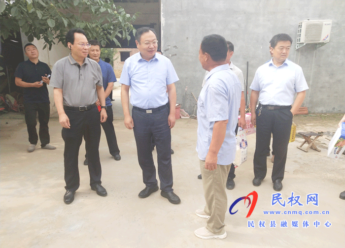 市委常委、常務(wù)副市長吳祖明到我縣走訪慰問軍人重點優(yōu)撫對象