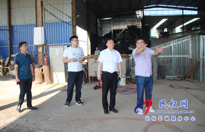 縣委常委、統(tǒng)戰(zhàn)部長(zhǎng)趙通到聯(lián)系服務(wù)企業(yè)開展走訪活動(dòng)