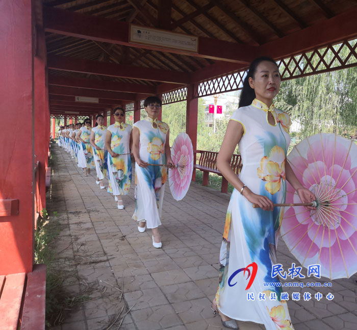 “醉美”旗袍秀，驚艷水上任莊——“小江南”
