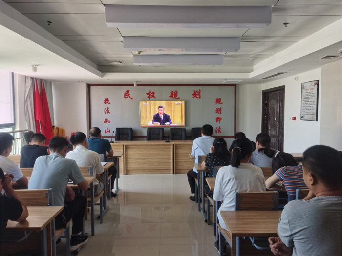 縣規(guī)劃中心組織集中收聽收看全國抗擊新冠肺炎疫情表彰大會(huì) 縣規(guī)劃中心組織集中收聽收看全國抗擊新冠肺炎疫情表彰大會(huì)