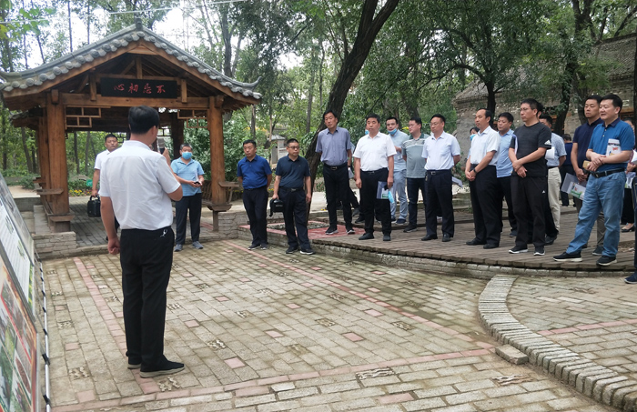 全省林業(yè)有害生物防控現(xiàn)場觀摩會(huì)在民權(quán)召開 全省林業(yè)有害生物防控現(xiàn)場觀摩會(huì)在民權(quán)召開
