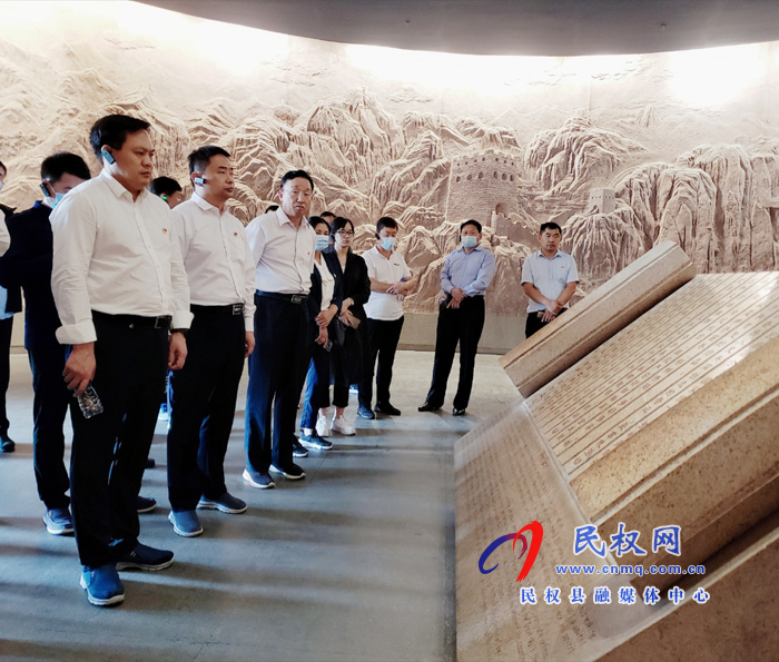 民權(quán)縣基層黨建培訓(xùn)班開展現(xiàn)場(chǎng)教學(xué)活動(dòng) 民權(quán)縣基層黨建培訓(xùn)班開展現(xiàn)場(chǎng)教學(xué)活動(dòng)