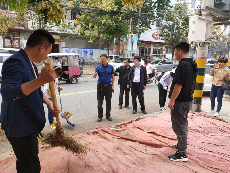 縣住建局創(chuàng)建文明城在行動 縣住建局創(chuàng)建文明城在行動