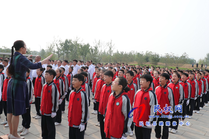 我縣舉行烈士公祭日活動(dòng) 我縣舉行烈士公祭日活動(dòng)