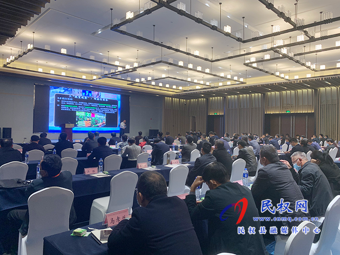 河南省產(chǎn)業(yè)轉移助力脫貧攻堅現(xiàn)場會在民權縣召開 河南省產(chǎn)業(yè)轉移助力脫貧攻堅現(xiàn)場會在民權縣召開