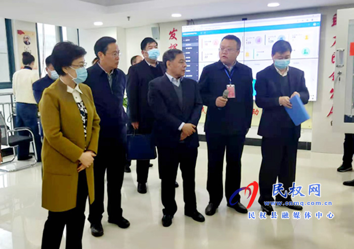 全市民營經(jīng)濟兩個行動觀摩會在我縣召開 全市民營經(jīng)濟兩個行動觀摩會在我縣召開