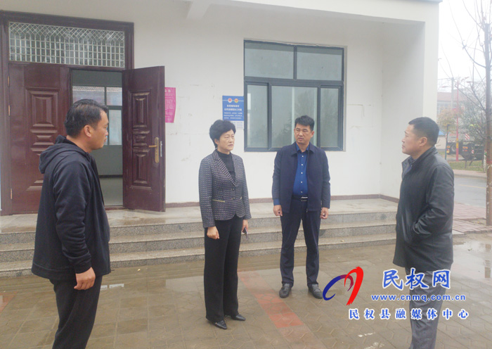 縣人大常委會(huì)主任周燕到雙塔鎮(zhèn)視察人大代表之家建設(shè)工作 縣人大常委會(huì)主任周燕到雙塔鎮(zhèn)視察人大代表之家建設(shè)工作