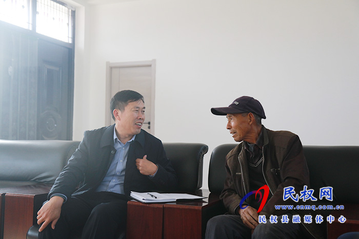 民權(quán)縣王橋鎮(zhèn):麻花產(chǎn)業(yè)撬開鄉(xiāng)村振興發(fā)展路 民權(quán)縣王橋鎮(zhèn):麻花產(chǎn)業(yè)撬開鄉(xiāng)村振興發(fā)展路