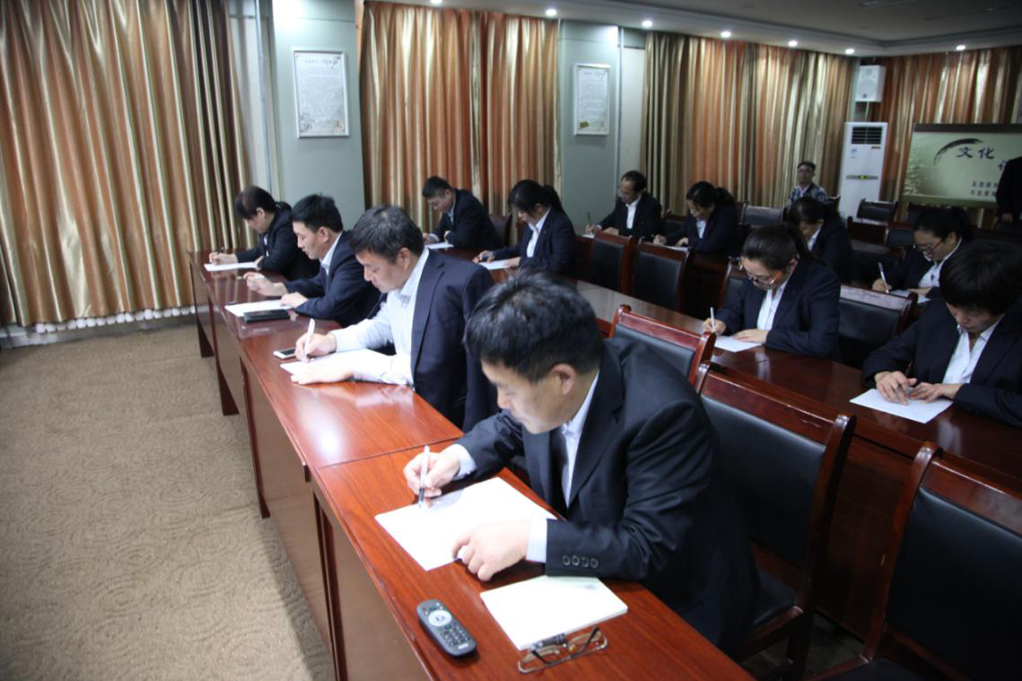 縣審計局:積極召開“黨員應知應會”知識測試 縣審計局:積極召開“黨員應知應會”知識測試