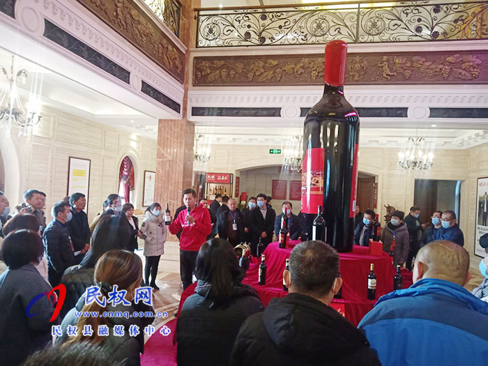 梁園區(qū)委黨校主體班到我縣開展現(xiàn)場教學觀摩活動 梁園區(qū)委黨校主體班到我縣開展現(xiàn)場教學觀摩活動