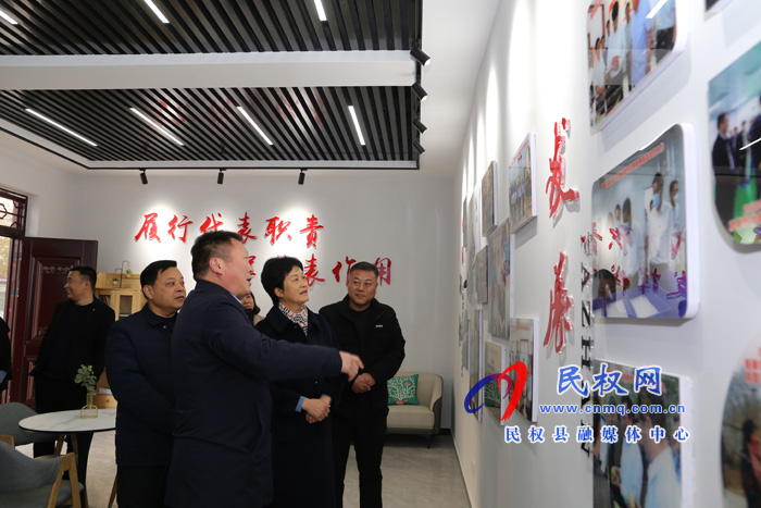 縣人大常委會(huì)主任周燕到部分鄉(xiāng)鎮(zhèn)(街道) 調(diào)研人大代表活動(dòng)陣地建設(shè)情況 縣人大常委會(huì)主任周燕到部分鄉(xiāng)鎮(zhèn)(街道) 調(diào)研人大代表活動(dòng)陣地建設(shè)情況