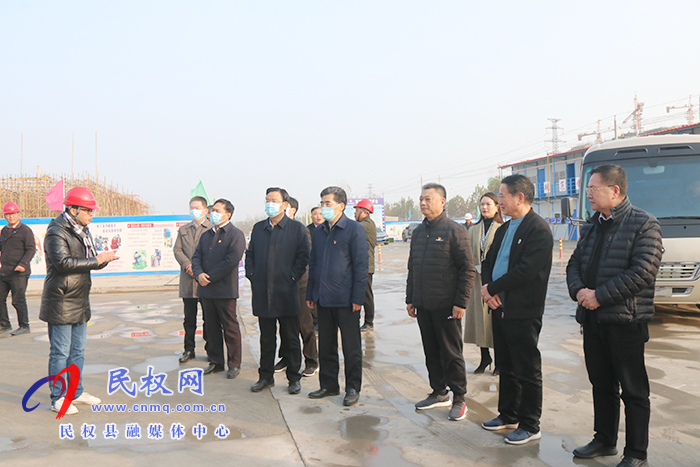 副省長、市委書記王戰(zhàn)營到民權(quán)縣開展“三?五”基層工作日活動 宣講黨的十九屆五中全會精神 調(diào)研脫貧攻堅