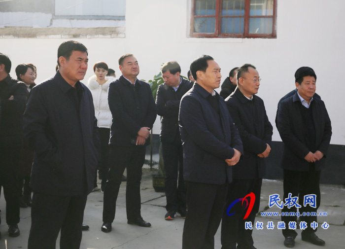 全縣鄉(xiāng)鎮(zhèn)(街道)政協(xié)聯(lián)絡室暨“有事好商量”協(xié)商平臺建設現(xiàn)場經驗交流會召開 全縣鄉(xiāng)鎮(zhèn)(街道)政協(xié)聯(lián)絡室暨“有事好商量”協(xié)商平臺建設現(xiàn)場經驗交流會召開