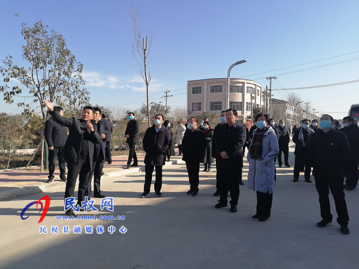 商丘市2020年第三次農(nóng)村人居環(huán)境整治暨農(nóng)業(yè)產(chǎn)業(yè)觀摩組蒞民觀摩 商丘市2020年第三次農(nóng)村人居環(huán)境整治暨農(nóng)業(yè)產(chǎn)業(yè)觀摩組蒞民觀摩