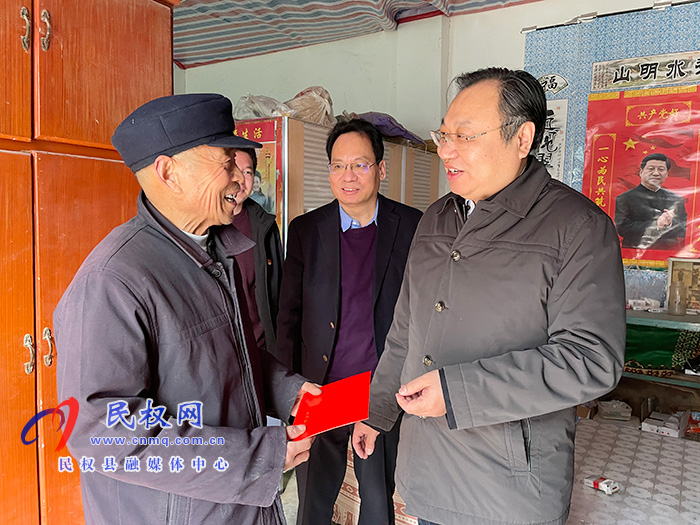 市委常委、常務(wù)副市長吳祖明節(jié)前到民新春走訪慰問困難群眾