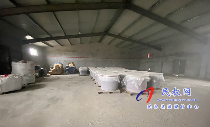 應急管理部?；O(jiān)管二司副司長劉瑾一行對我縣煙花爆竹庫存清零等情況進行專項檢查