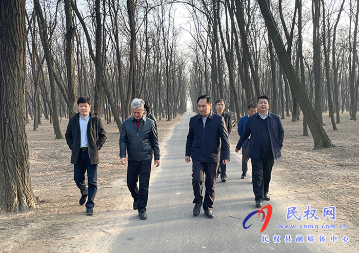 中國(guó)蔬菜流通協(xié)會(huì)常務(wù)副會(huì)長(zhǎng)陳明均到民調(diào)研特色蔬菜產(chǎn)業(yè)發(fā)展情況 中國(guó)蔬菜流通協(xié)會(huì)常務(wù)副會(huì)長(zhǎng)陳明均到民調(diào)研特色蔬菜產(chǎn)業(yè)發(fā)展情況