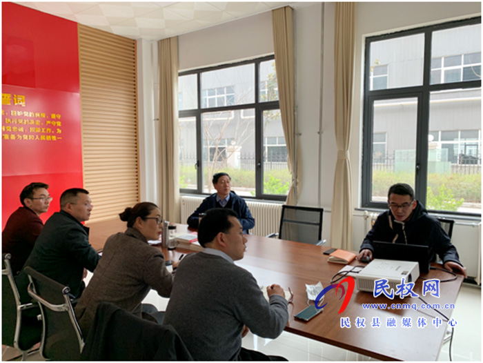 民權(quán)縣大數(shù)據(jù)管理局與中國電子、阿里巴巴有關(guān)人員舉行數(shù)字政府建設(shè)座談會(huì)