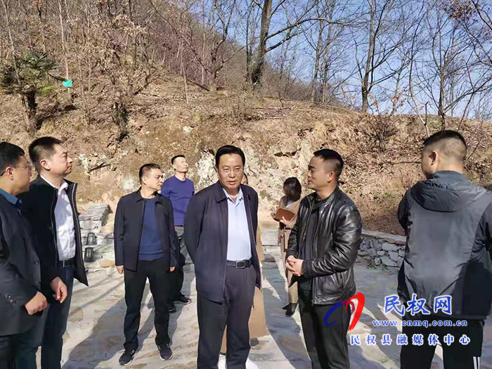 市人大常委會(huì)副主任、縣委書記姬脈常率隊(duì)赴陜西考察鄉(xiāng)村振興工作