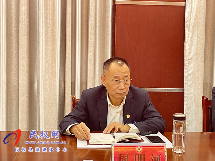 縣委副書記、縣長張團結(jié)參加政協(xié)十屆五次會議農(nóng)林水組委員小組討論會