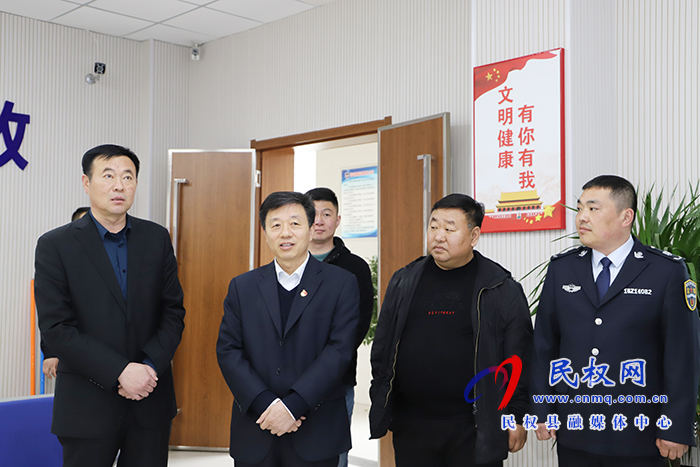 縣政府黨組成員、信訪局黨組書(shū)記、局長(zhǎng)陳鴻志調(diào)研我縣返鄉(xiāng)下鄉(xiāng)創(chuàng)業(yè)工作