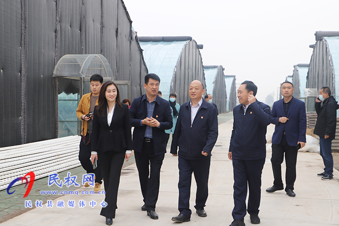 鄭州大學(xué)處級(jí)干部“學(xué)五中全會(huì)精神建世界一流大學(xué)”專題培訓(xùn)班蒞民開(kāi)展現(xiàn)場(chǎng)教學(xué)活動(dòng) 鄭州大學(xué)處級(jí)干部“學(xué)五中全會(huì)精神建世界一流大學(xué)”專題培訓(xùn)班蒞民開(kāi)展現(xiàn)場(chǎng)教學(xué)活動(dòng)
