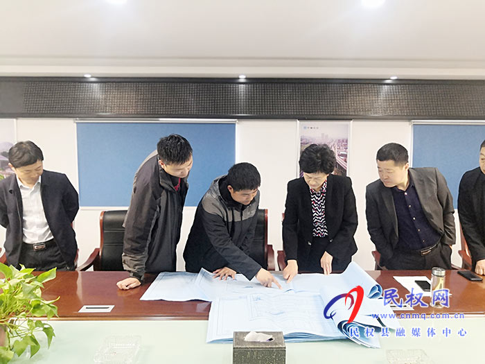 縣人大常委會(huì)主任周燕現(xiàn)場(chǎng)召開迎賓大道南段整治施工協(xié)調(diào)會(huì) 縣人大常委會(huì)主任周燕現(xiàn)場(chǎng)召開迎賓大道南段整治施工協(xié)調(diào)會(huì)