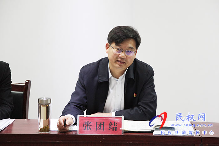 縣委副書記、縣長張團結(jié)調(diào)研統(tǒng)計工作