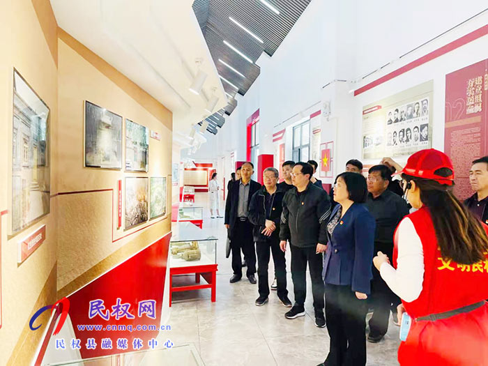 省政協(xié)文史館館長許文霞一行蒞民參觀學習 省政協(xié)文史館館長許文霞一行蒞民參觀學習