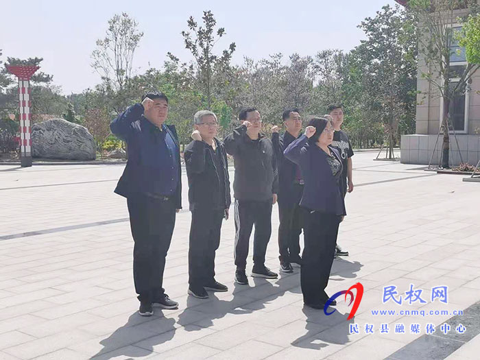 省政協(xié)文史館館長許文霞一行蒞民參觀學習 省政協(xié)文史館館長許文霞一行蒞民參觀學習