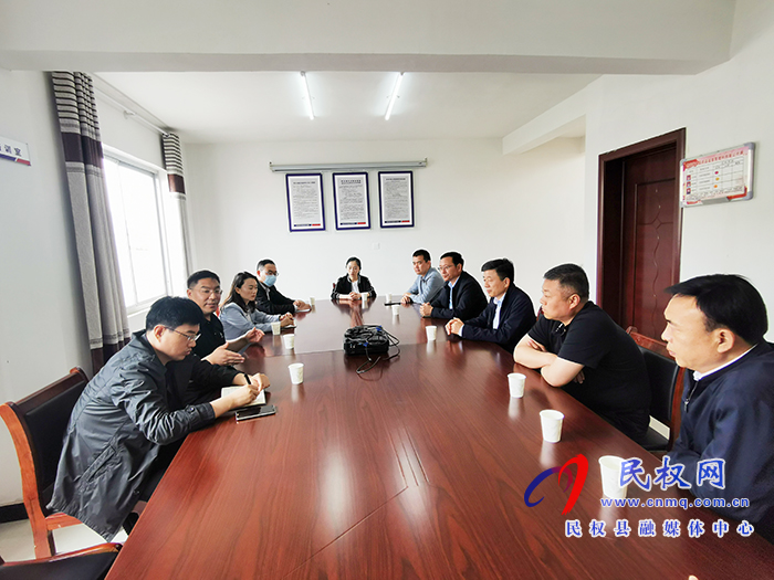 市政府食安辦副主任、市場(chǎng)監(jiān)管局副局長(zhǎng)孟錦濤一行到民督導(dǎo)創(chuàng)建國(guó)家食品安全示范城市和食品監(jiān)管體制改革工作