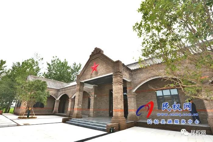 河南日?qǐng)?bào)頭版頭條以“民權(quán) 紅綠輝映展畫(huà)卷”為題刊發(fā)報(bào)道 河南日?qǐng)?bào)頭版頭條以“民權(quán) 紅綠輝映展畫(huà)卷”為題刊發(fā)報(bào)道