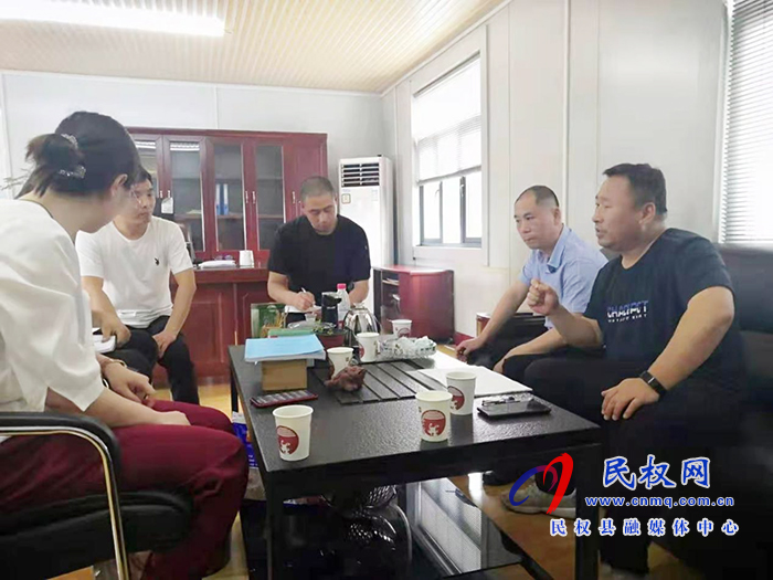商丘市生態(tài)環(huán)境局民權(quán)分局開展主題為學(xué)黨史愛環(huán)境——“人與自然和諧共生”系列宣傳活動(dòng) 商丘市生態(tài)環(huán)境局民權(quán)分局開展主題為學(xué)黨史愛環(huán)境——“人與自然和諧共生”系列宣傳活動(dòng)