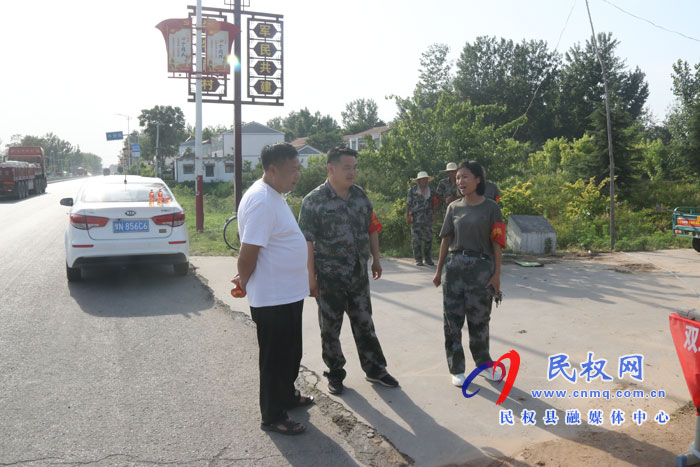 我縣積極組織開展“我為群眾辦實(shí)事，服務(wù)三夏當(dāng)先鋒”主題實(shí)踐活動(dòng)