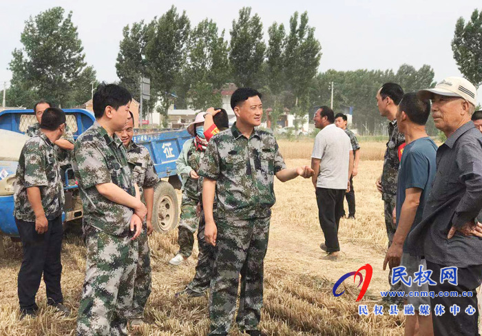 褚廟:從嚴從實抓好“三夏”生產(chǎn)與秸稈禁燒工作 褚廟:從嚴從實抓好“三夏”生產(chǎn)與秸稈禁燒工作