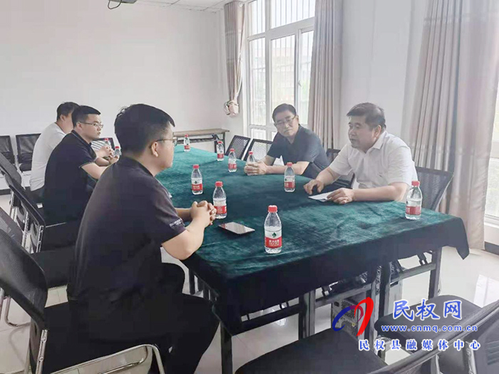 我為群眾辦實(shí)事:縣金融服務(wù)中心深入保險(xiǎn)機(jī)構(gòu)開(kāi)展調(diào)研活動(dòng) 我為群眾辦實(shí)事:縣金融服務(wù)中心深入保險(xiǎn)機(jī)構(gòu)開(kāi)展調(diào)研活動(dòng)
