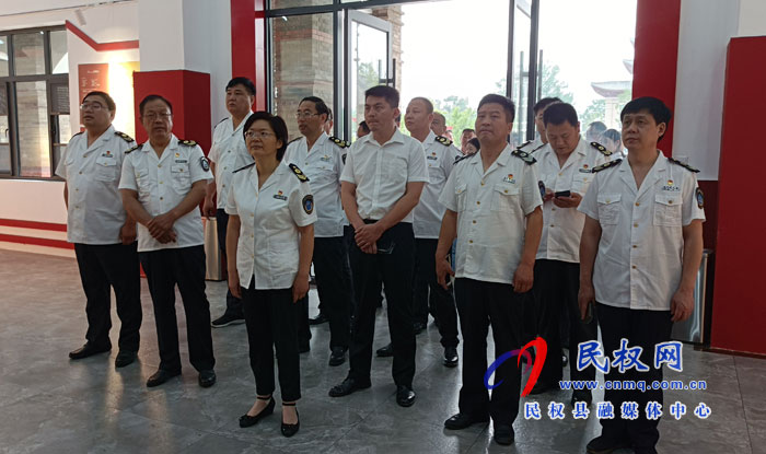 河南省衛(wèi)生監(jiān)督藍盾傳習“學而時習”理論研習組第三次集中學習活動在民舉行 河南省衛(wèi)生監(jiān)督藍盾傳習“學而時習”理論研習組第三次集中學習活動在民舉行