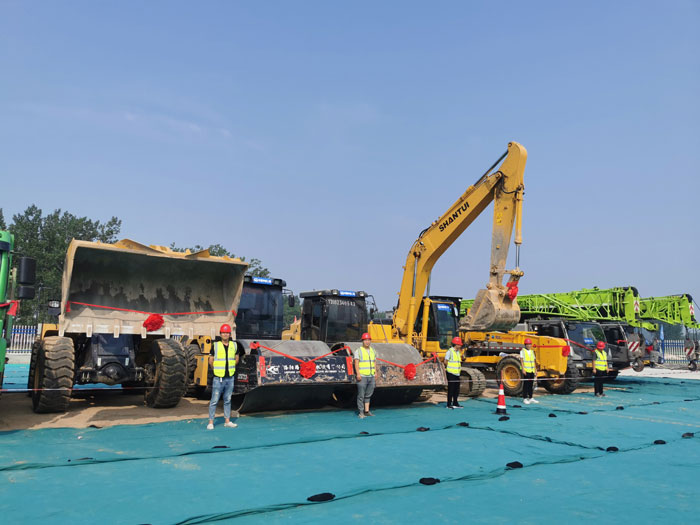 濮陽至湖北陽新高速公路、豫魯省界至寧陵段項(xiàng)目開工儀式在民舉行